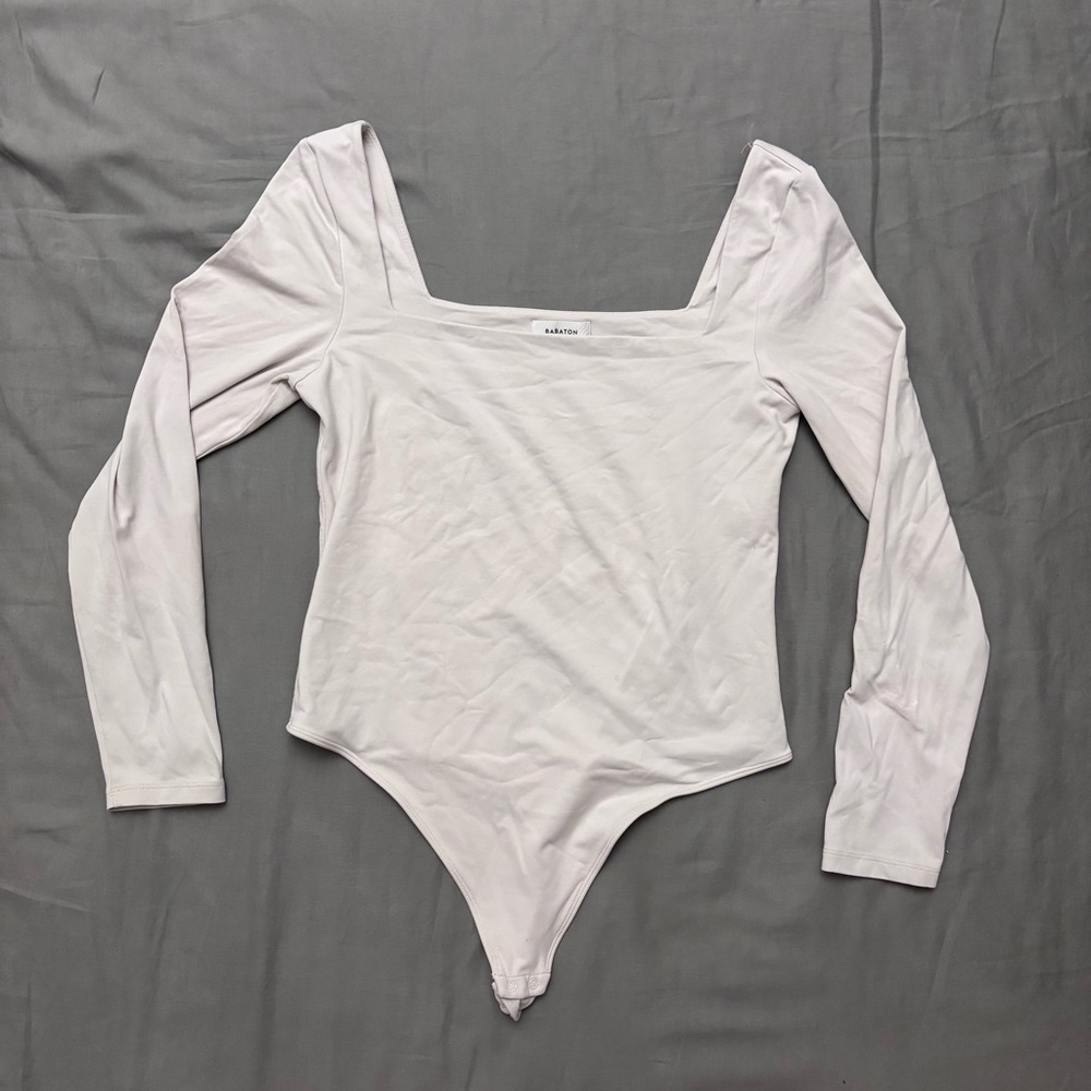 🤍 Aritzia Babaton Square Neck Bodysuit – Size XL – White